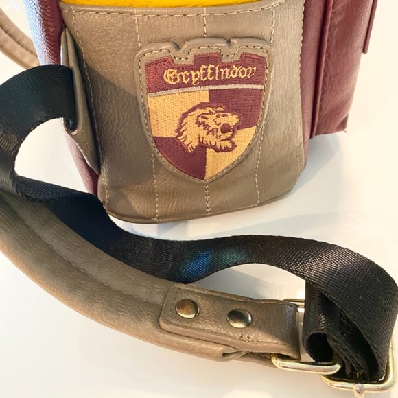 Loungefly | Harry Potter/Ron Weasley #2 Mini Backpack | Burgundy & Yellow - Picture 6 of 16